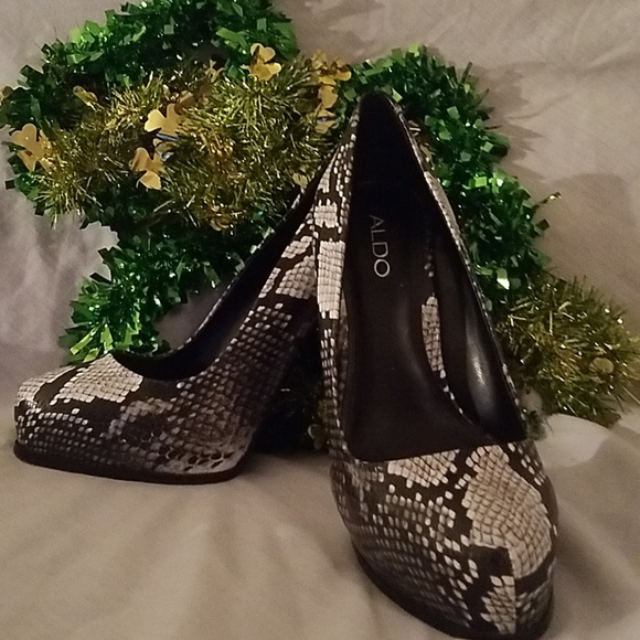 Aldo Snakeskin High Heels - Picture 4 of 8